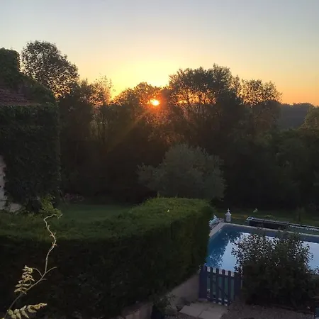 Holiday home Le Pigeonnier